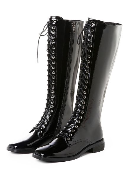 File:Black-knee-high-boots.jpg