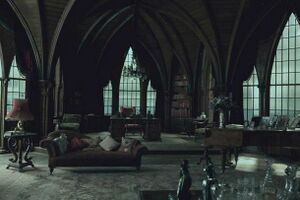 Rose-palace-room.jpg